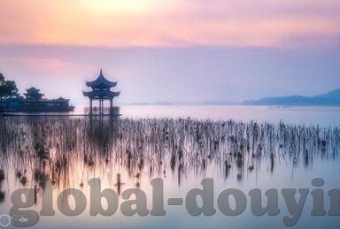 久涩涩色视频麻豆伊人-通向幻想，数字时代下的短暂吸引