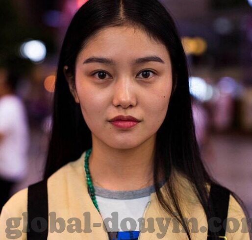 www.a人妻-人妻的多元视角，爱、责任与自我成长